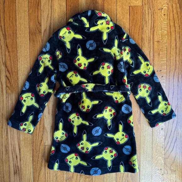 Pokemon Pikachu Robe - Picture 2 of 3